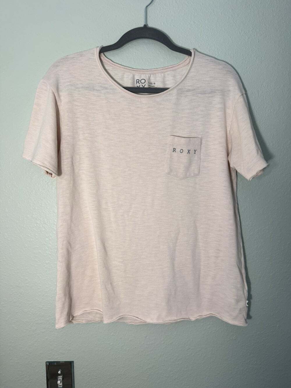 Roxy Women's Short Sleeve Shirt Size Large Light Pink Surf Club